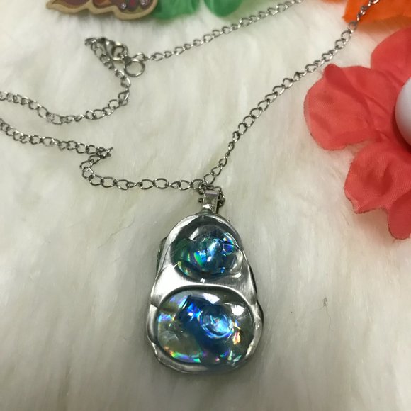 Handmade Necklace - Picture 2 of 15